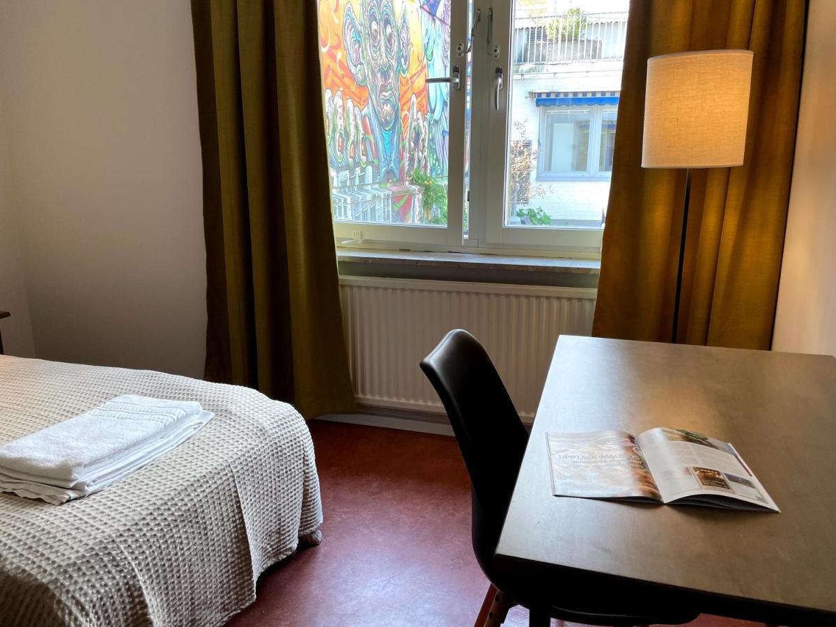 Zweibettzimmer mit Gemeinschaftsbad